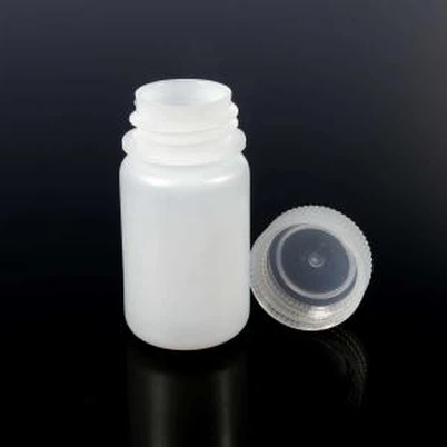 चौड़े मुँह की बोतलें