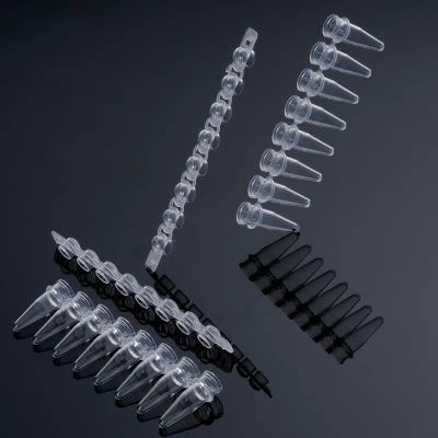 0.2 मिली 8-स्ट्रिप पीसीआर ट्यूब फ्लैट-टॉप / डोम के आकार का डिज़ाइन / निर्माण उच्च गुणवत्ता